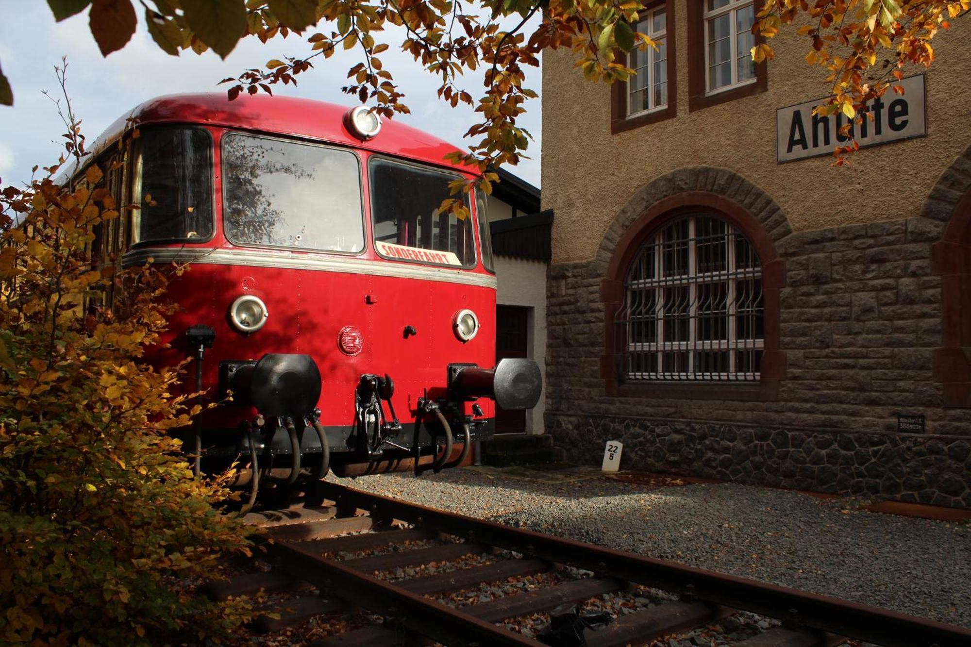 ホテル Museumsbahnhof Ahuette Üxheim エクステリア 写真